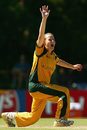 Erin Osborne appeals for a wicket, Australia v Pakistan, women's World Cup, Super Six, Bankstown Oval, Sydney, March 16, 2009