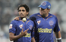 Shane Warne speaks to Kamran Khan ahead of the Super Over, Kolkata Knight Riders v Rajasthan Royals, IPL, 10th match, Cape Town, April 23, 2009