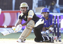 Laxmi Ratan Shukla tries to paddle it fine, Kolkata Knight Riders v Rajasthan Royals, IPL, Durban, May 20, 2009