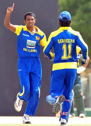 Thilan Thushara sent back Nasir Jamshed with his third ball, Sri Lanka v Pakistan, 3rd ODI, Dambulla, August 3, 2009