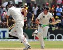Daniel Vettori and Brendon McCullum steal a run, Sri Lanka v New Zealand, 1st Test, Galle, 5th day, August 22, 2009 