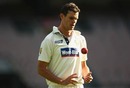 Clint McKay walks back to his mark, Victoria v Queensland, Sheffield Shield, Melbourne, 1st day, November 27, 2009