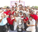 Mumbai celebrate their 39th Ranji Trophy victory, Karnataka v Mumbai, Ranji Trophy final, Mysore, 4th day, January 14, 2010