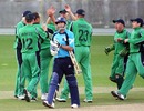 Gavin Hamilton departs as Scotland collapse for 99, Ireland v Scotland, ICC World Twenty20 Qualifiers, Dubai, February 11, 2010