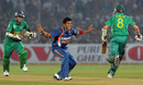 Sreesanth appeals unsuccessfully against Wayne Parnell, India v South Africa, 1st ODI, Jaipur, February 21, 2010
