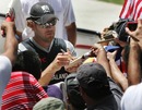Jacob Oram signs autographs, New Zealand v Sri Lanka, 2nd Twenty20 international, Florida, May 23 2010