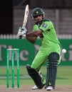 Mohammad Hafeez shapes up for the pull, New Zealand v Pakistan, 2nd Twenty20, Hamilton, December 28, 2010