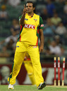 Rana Naved-ul-Hasan sports a new hairdo during his 3-19 performance, Western Australia v Tasmania, Perth, December 30, Twenty20 Big Bash 2010-11