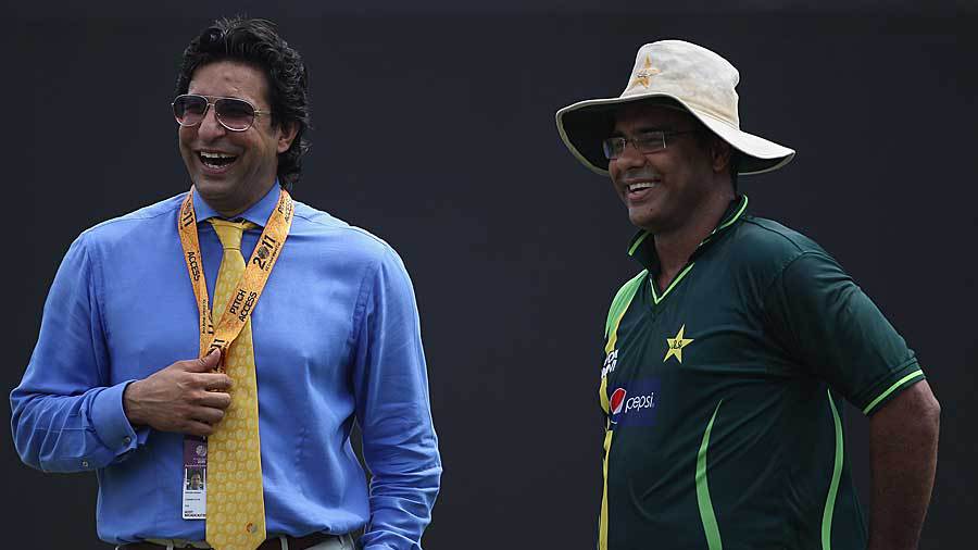 The two Ws, Wasim Akram and Waqar Younis, have a laugh The two Ws, Wasim Akram and Waqar Younis, have a laugh