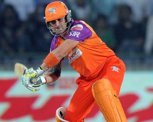 All-round Kochi pummel Delhi