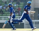 Andre Russell and Shakib Al Hasan run between the wickets, Dhaka Gladiators v Khulna Royal Bengals, Bangladesh Premier League, Mirpur, February 11, 2012