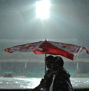 Heavy rains and thunderstorms delayed the start of the first T20 between India and New Zealand in Visakhapatnam