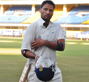 Devendra Bundela walks back, Rajasthan v Madhya Pradesh, Group A, Ranji Trophy, Jaipur, November 20, 2012