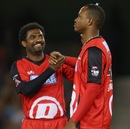 Muttiah Muralitharan congratulates Marlon Samuels, Melbourne Renegades v Adelaide Strikers, BBL, Melbourne, January 2, 2013