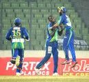 Elton Chigumbura is congratulated on taking a wicket, Duronto Rajshahi v Sylhet Royals, Bangladesh Premier League, January 20, 2013