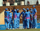 Kevon Cooper bowled economically and took two wickets, Barisal Burners v Chittagong Kings, Bangladesh Premier League, Khulna, January 24, 2013