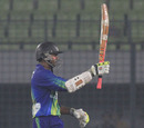 Shivnarine Chanderpaul scored a half-century, Sylhet Royals v Chittagong Kings, Bangladesh Premier League 2012-13, Mirpur, February 7, 2013