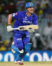 Hussey guides Super Kings' tall chase