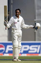 Mohammad Azharuddin salutes the crowd after completing a century, India v South Africa, second Test, 