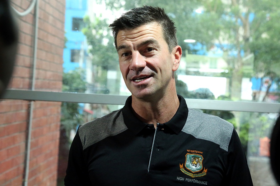 Helmot replaces Trott as Gulf Giants coach in ILT20