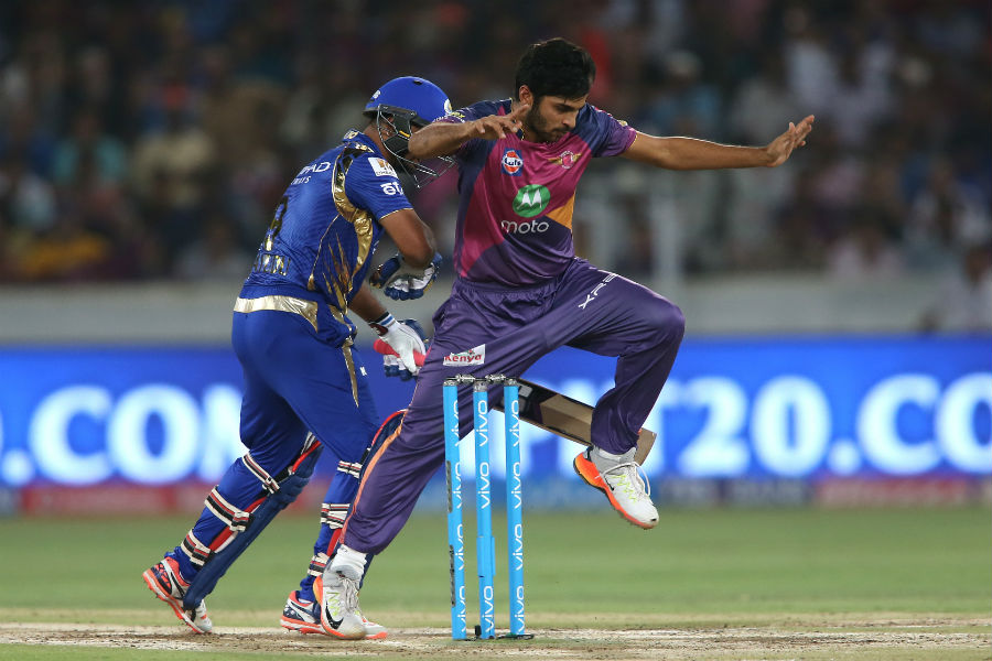 Ranji Trophy 2017/18: Shardul Thakur Likely to be Out of Action for a Week 2 Ranji Trophy 2017/18: Shardul Thakur Likely to be Out of Action for a Week 2