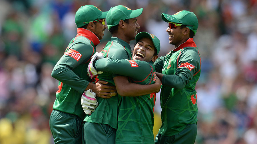 Mushfiqur Rahim embraces Mustafizur Rahman after his catch to remove Jason Roy Mushfiqur Rahim embraces Mustafizur Rahman after his catch to remove Jason Roy