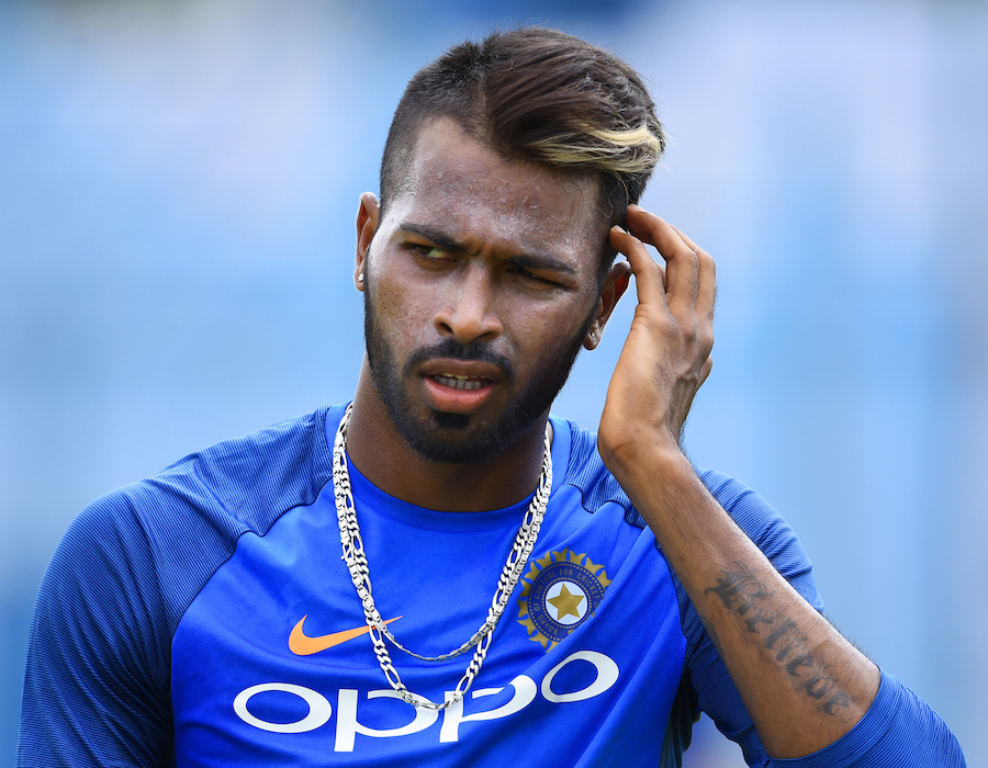 Hardik Pandya Rubbishes Reports of him Exiting Mumbai Indians