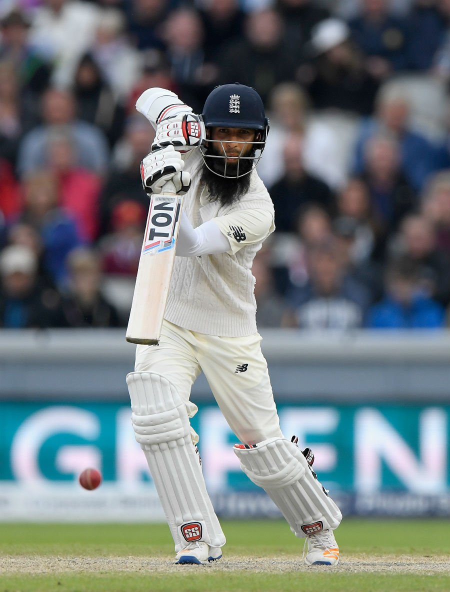 Moeen Ali Hails Saqlain Mushtaq After Starring Against South Africa 2 Moeen Ali Hails Saqlain Mushtaq After Starring Against South Africa 2