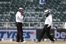 Umpires Ian Gould and Aleem Dar inspect the Wanderers pitch, South Africa v India, 3rd Test, Johannesburg, 3rd day, January 26, 2018 Umpires Ian Gould and Aleem Dar inspect the Wanderers pitch, South Africa v India, 3rd Test, Johannesburg, 3rd day, January 26, 2018