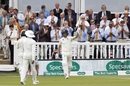 Root signals declaration, Kohli watches in despair