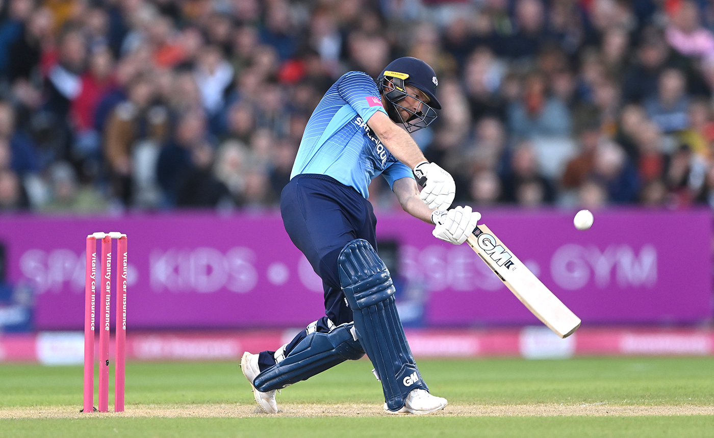 Lyth, Tye keep Yorkshire rolling into quarter-finals