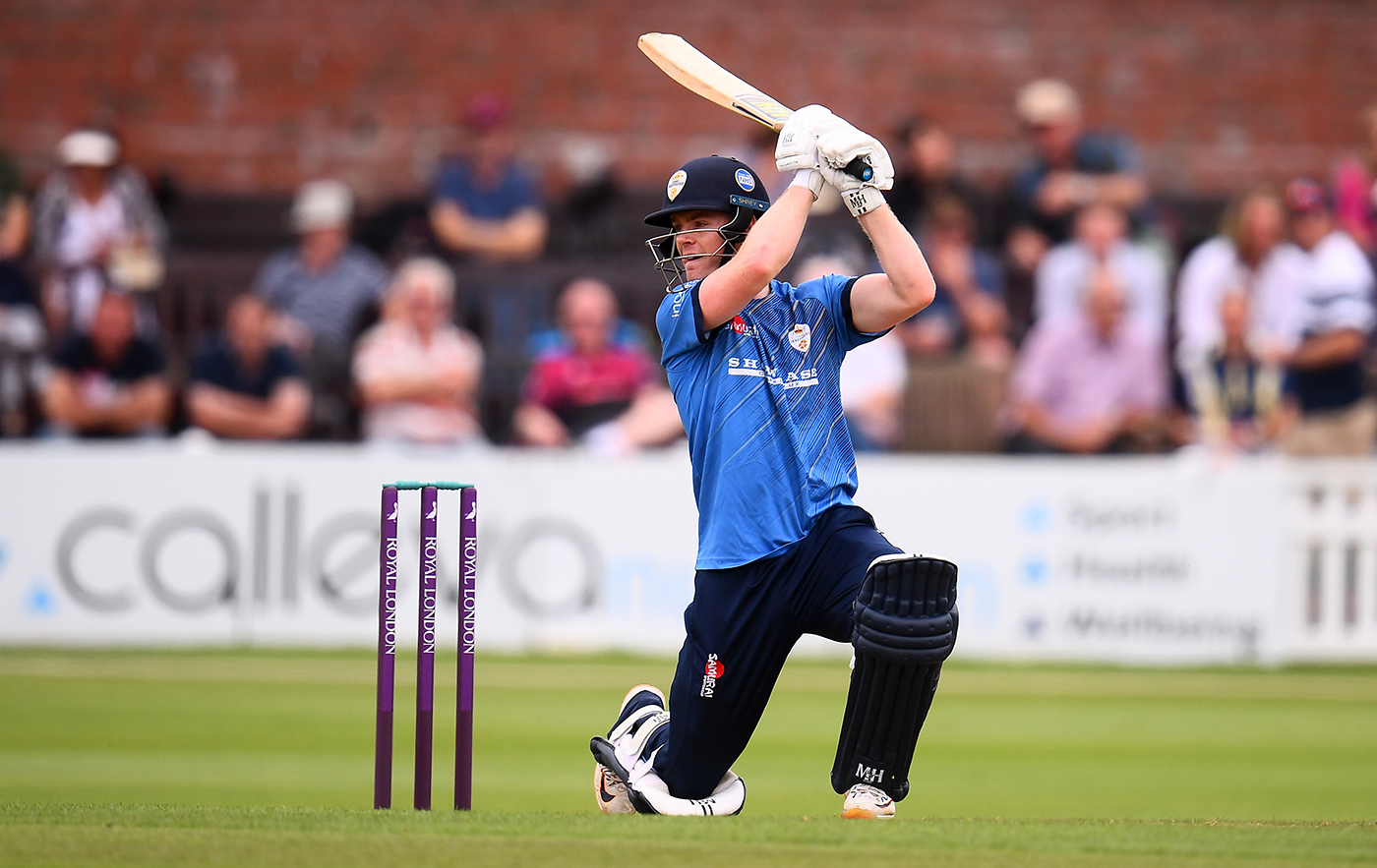 Guest appearance leads Derbyshire to first win