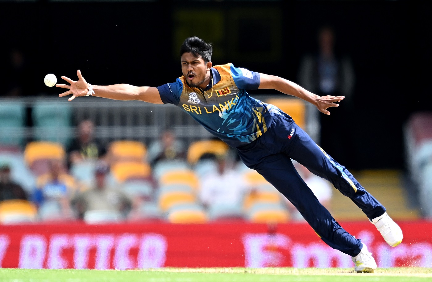 Madushan replaces injured Malinga in Sri Lanka's T20 World Cup squad