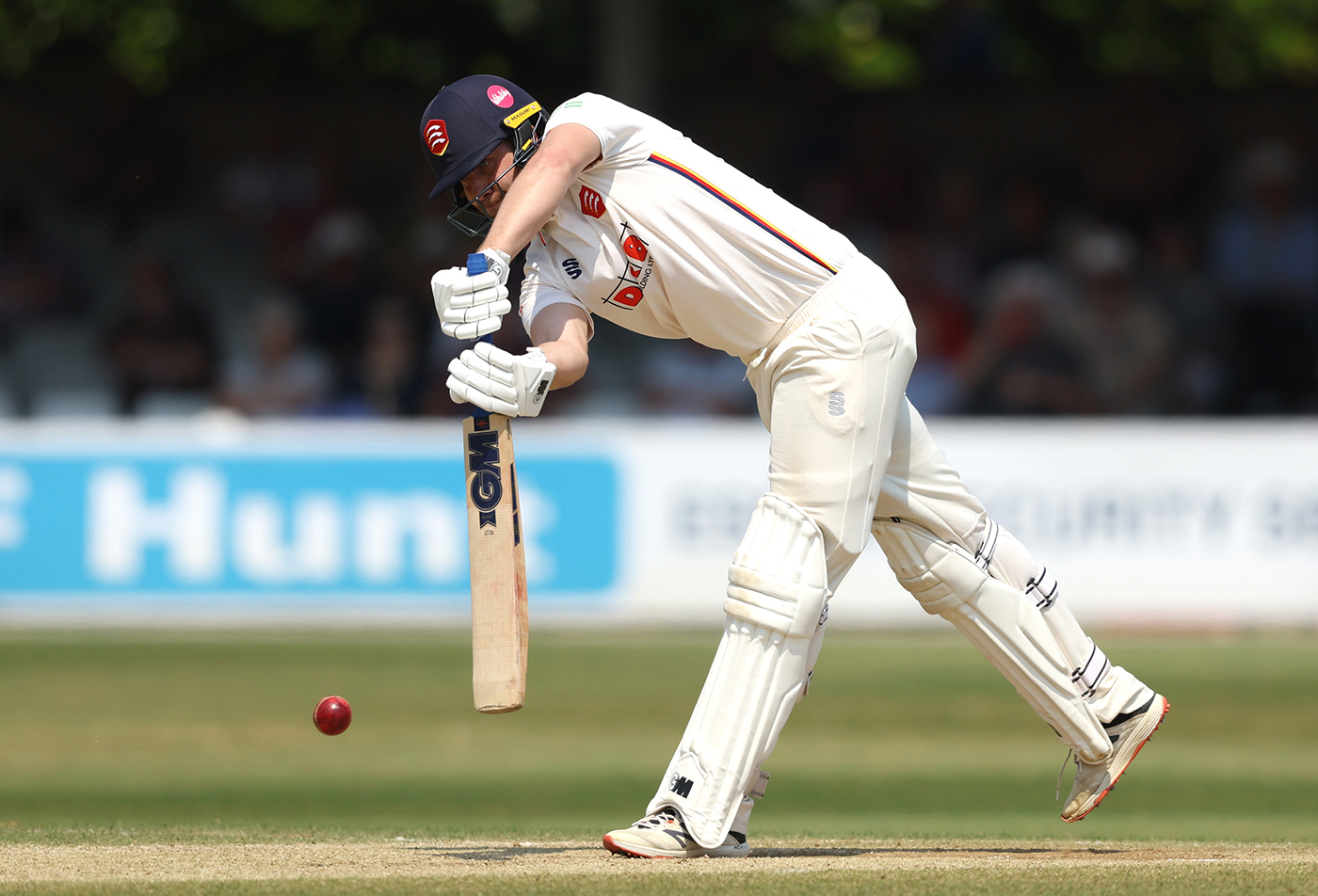 Critchley 96 in vain as Sussex seal victory