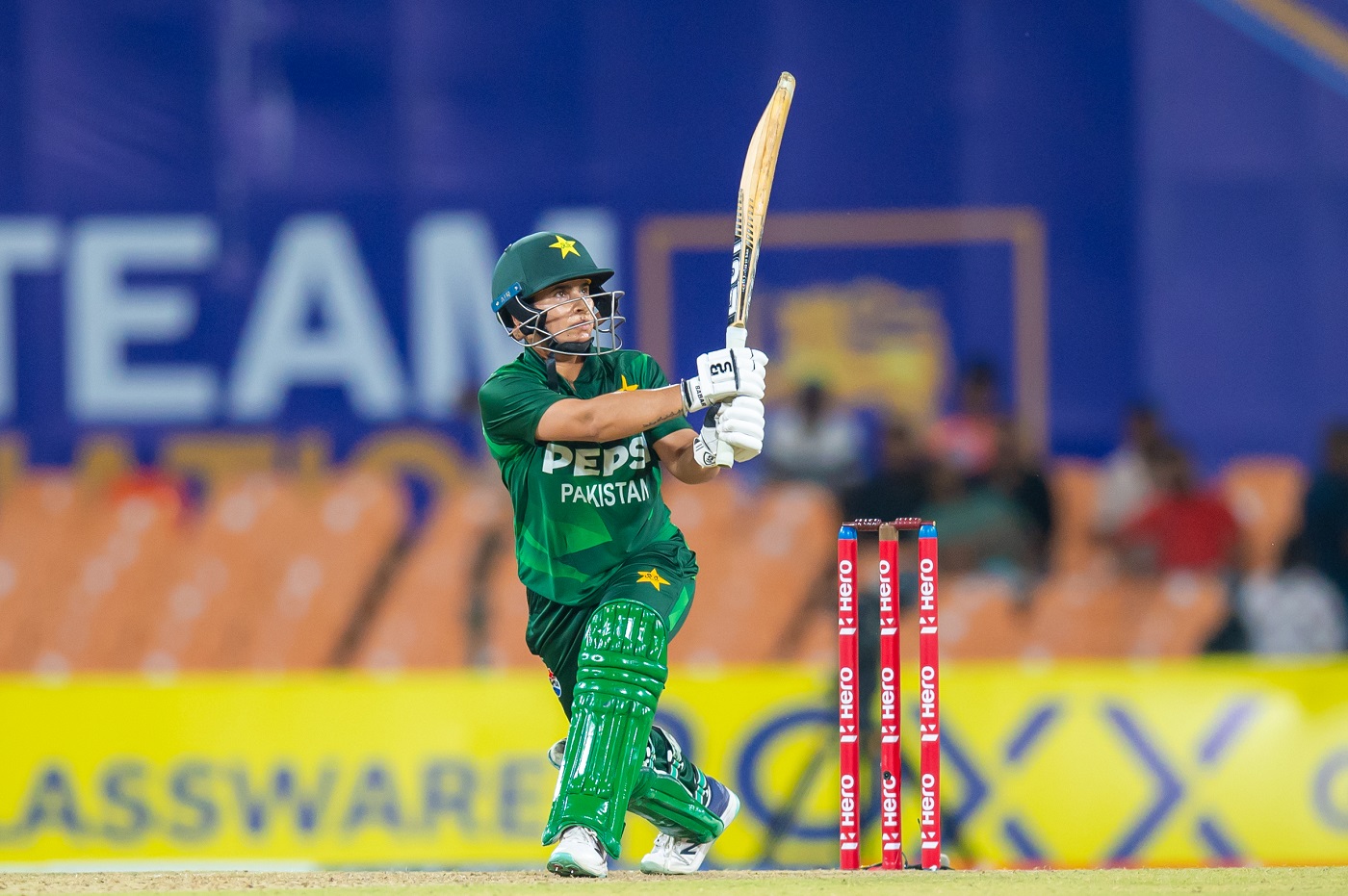 Nidar Dar Signals Return to Pakistan Cricket After Year-Long Break
