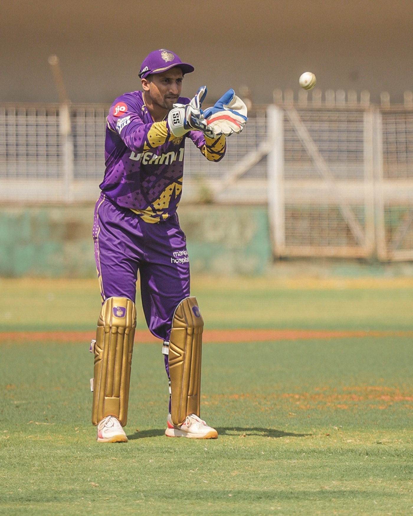 KKR sign Luvnith Sisodia as replacement for injured Pathirana