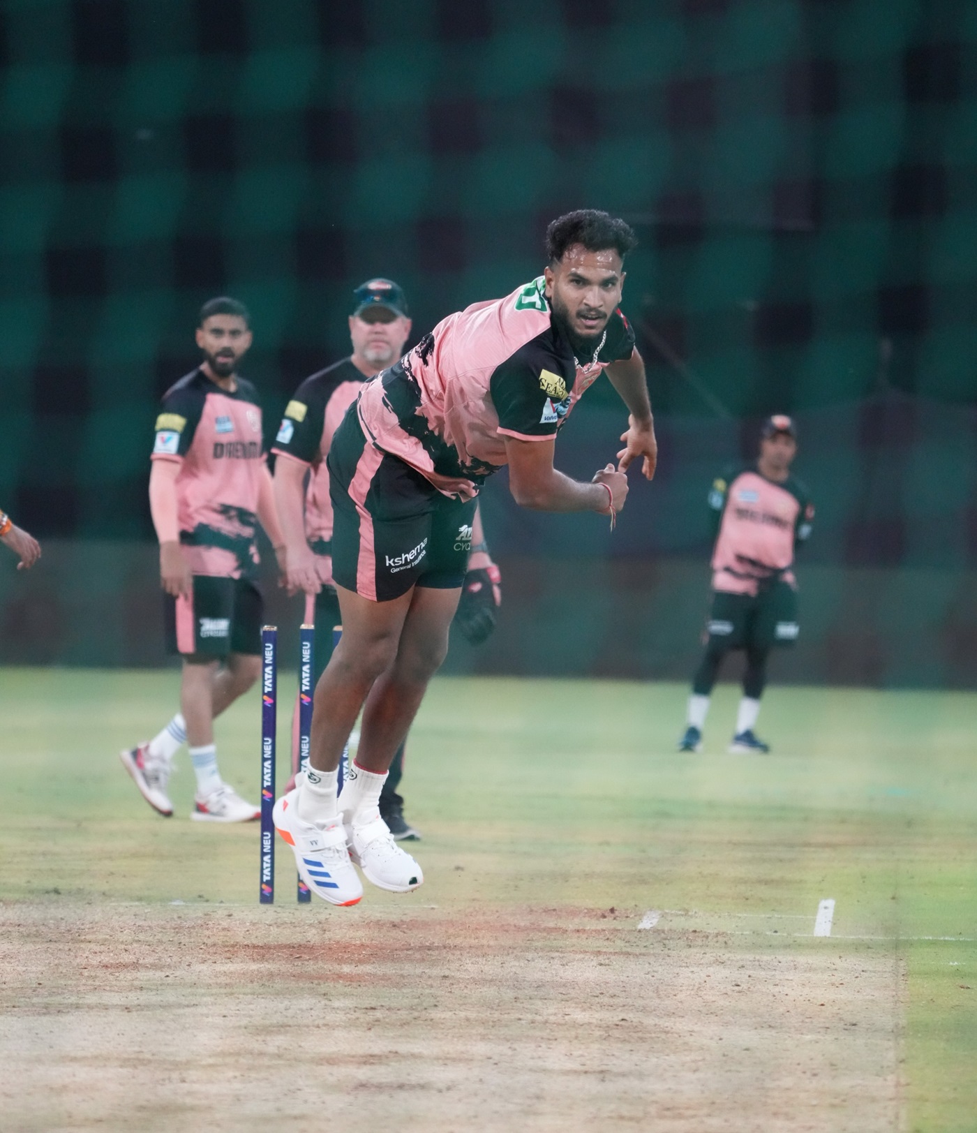 Vyshak, Padikkal efforts in vain for Karnataka; Shardul, Mhatre star for Mumbai