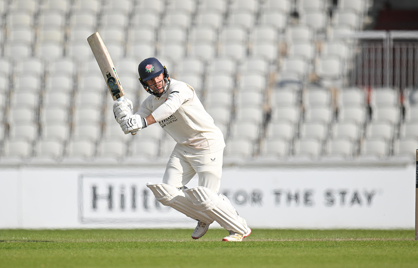 Bohannon finds form at last as Lancashire show some fight