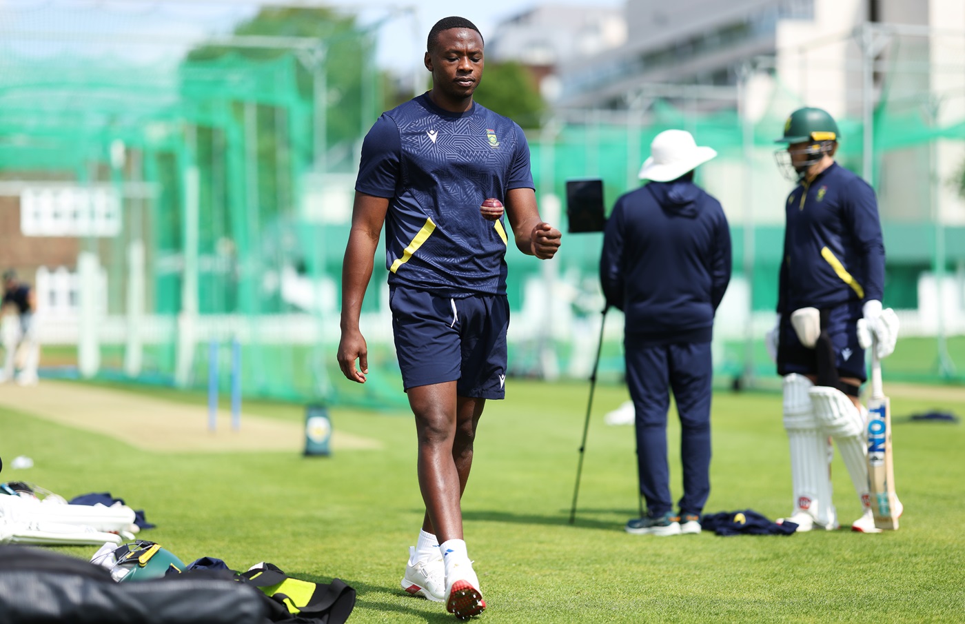 Australia bowl in first ODI; Brevis, Subrayen make SA debuts