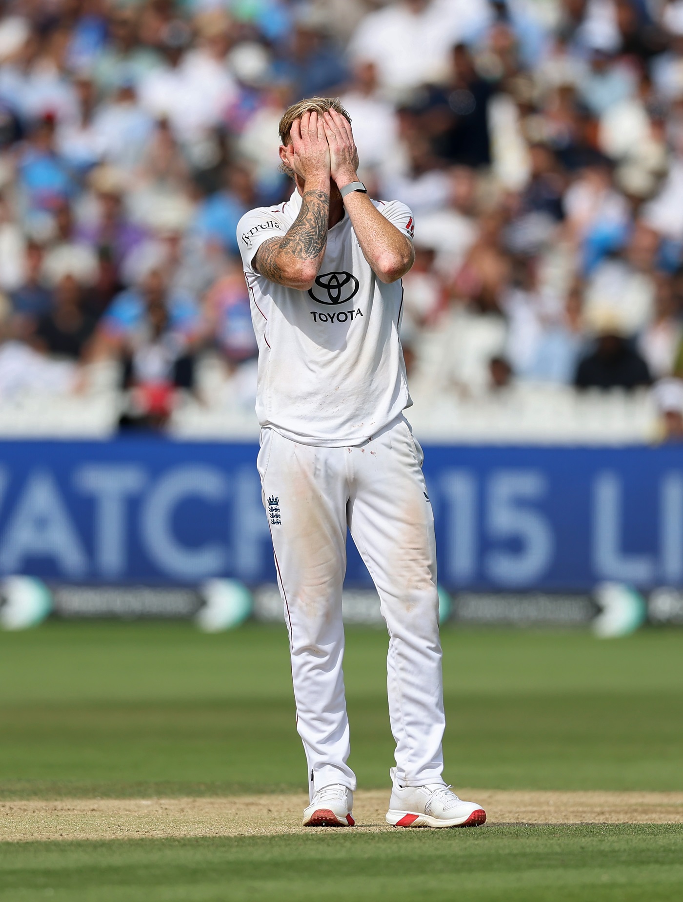 England docked WTC points and fined for slow over rate at Lord's