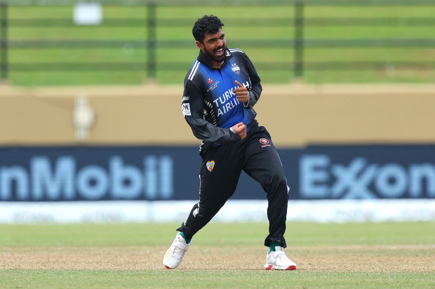 Rangpur overcome late scare to secure spot in the final