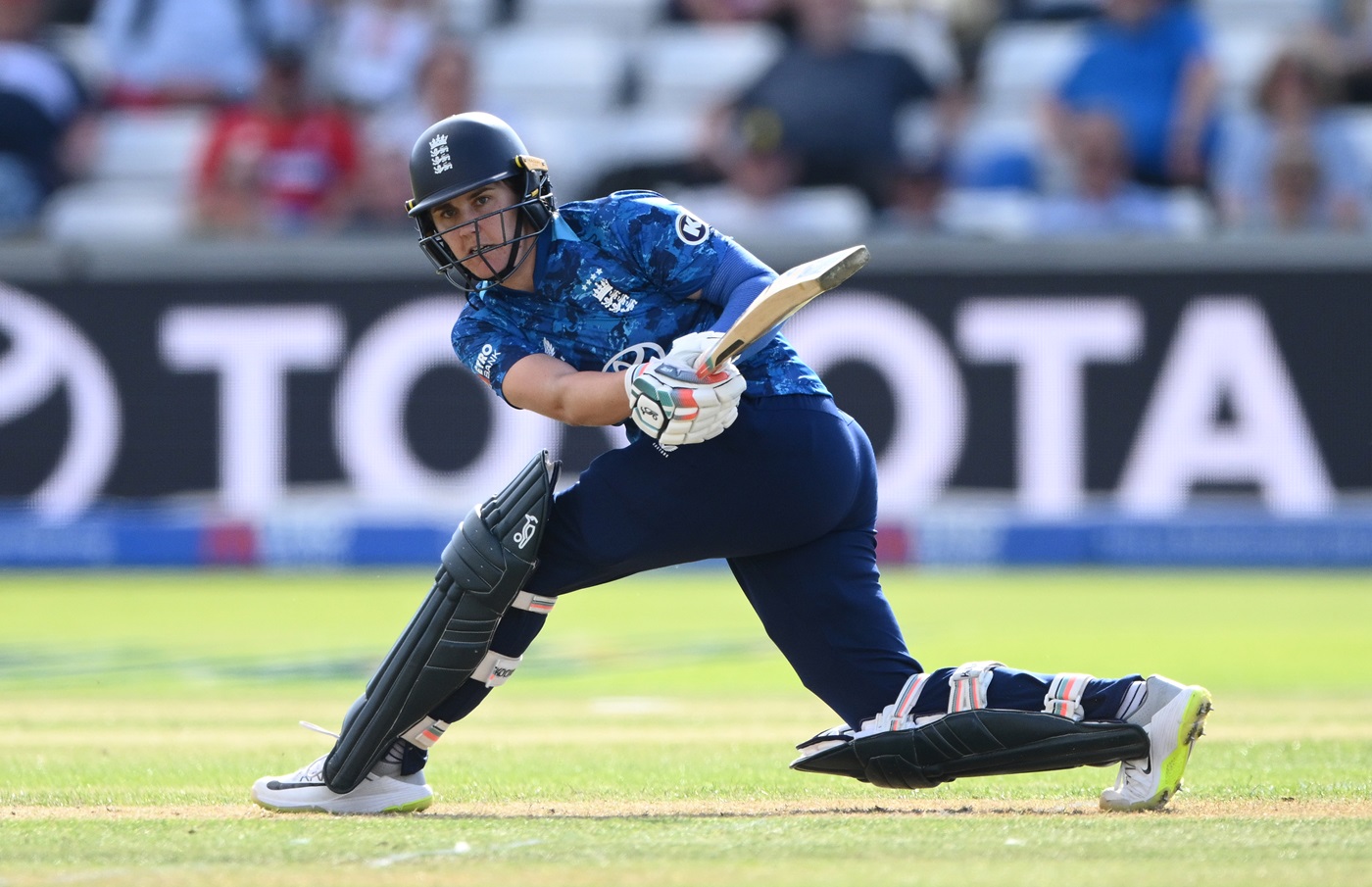 Sciver-Brunt displaces Mandhana to become No. 1 ODI batter
