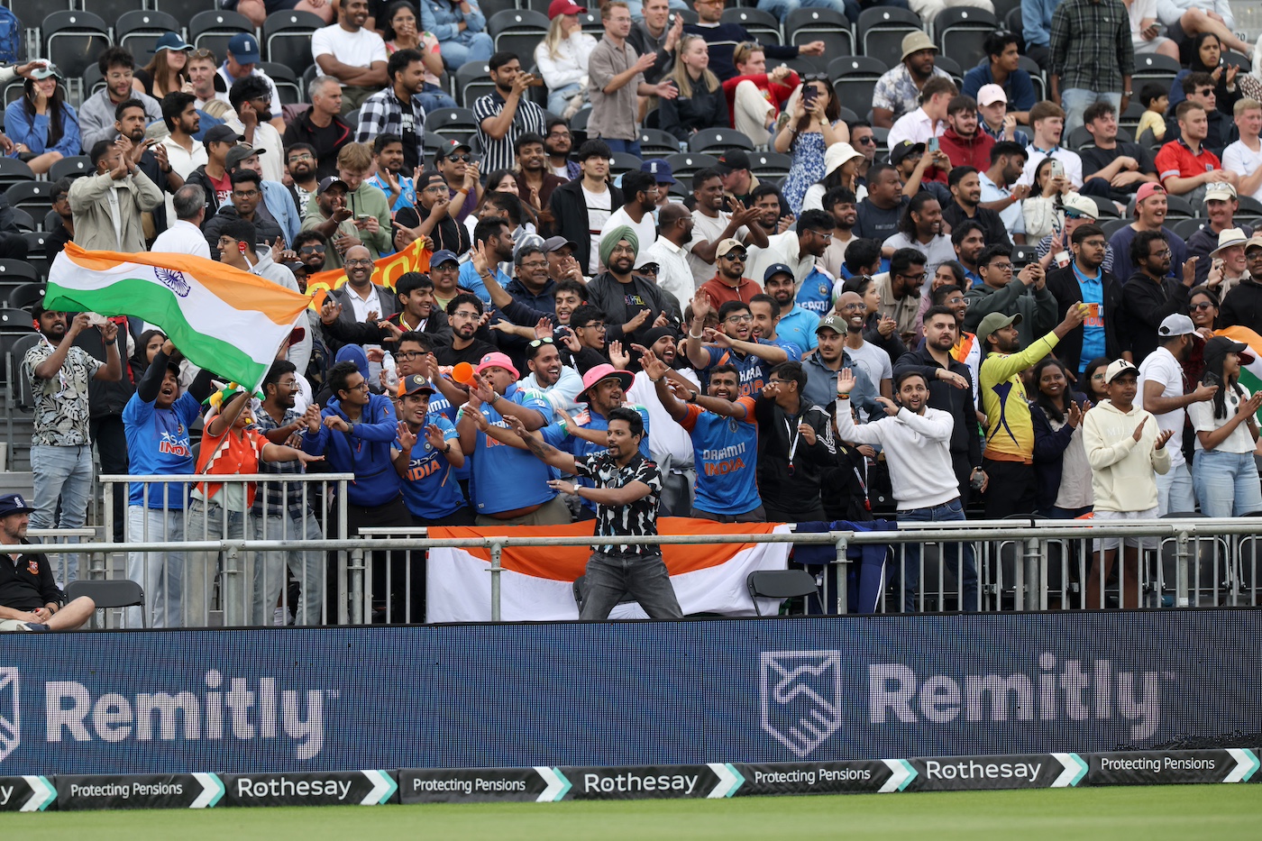 Pakistan fan ejection at Old Trafford: Lancashire apologise for 'any upset and offence caused'