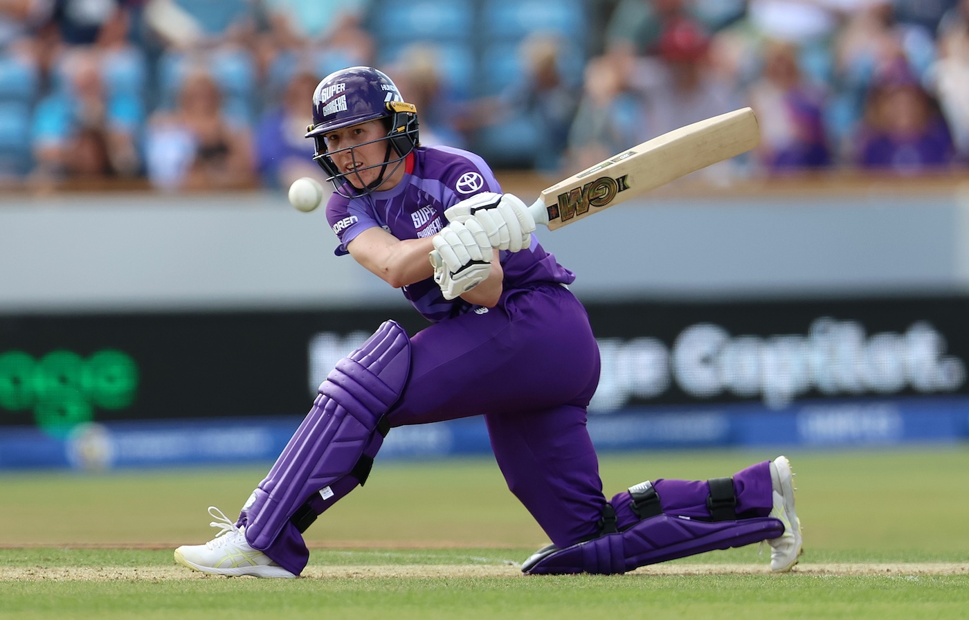 Georgia Wareham stars as Superchargers douse Fire