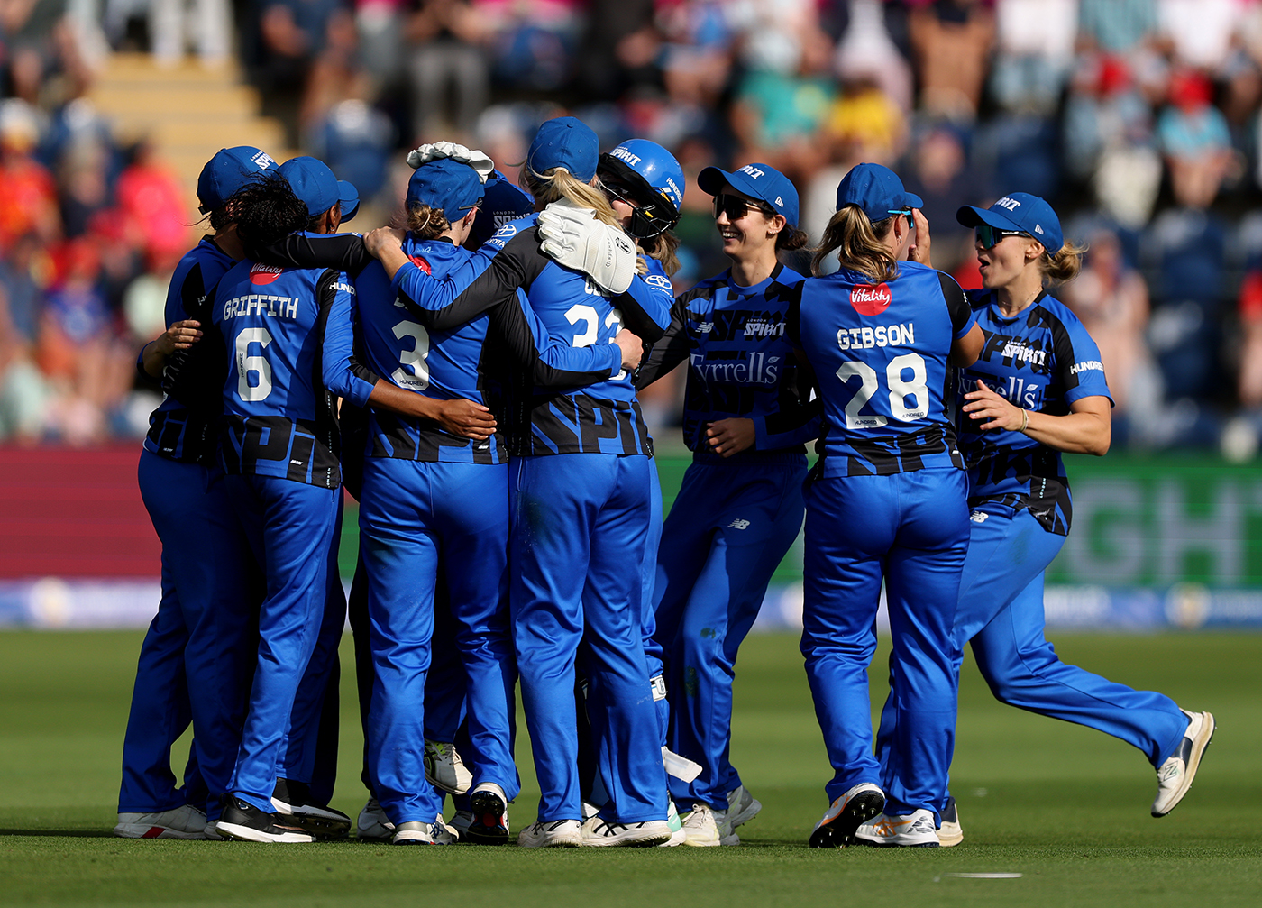 London Spirit sneak home in final-ball thriller to maintain winning start