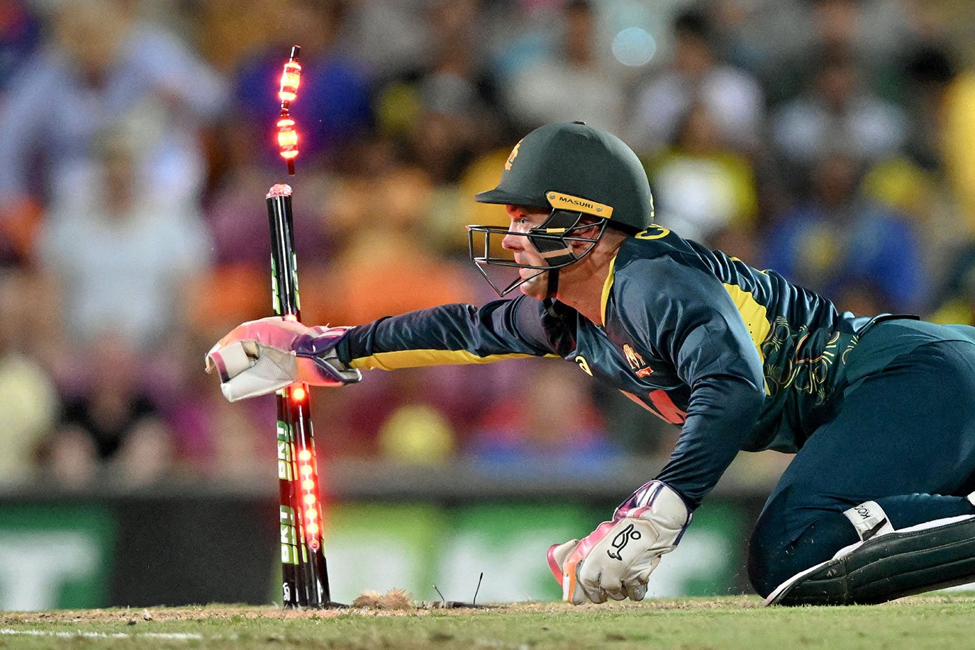 The Carey question: Will Australia need wicketkeeping back-up for the T20 World Cup?