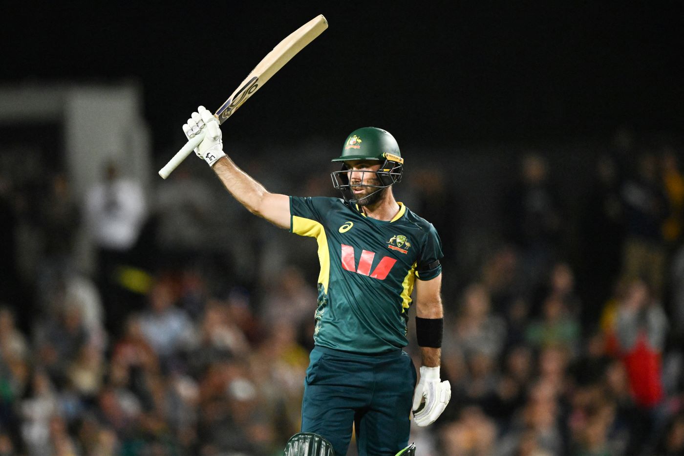 Magnificent Maxwell sinks South Africa in nail-biting T20I series decider