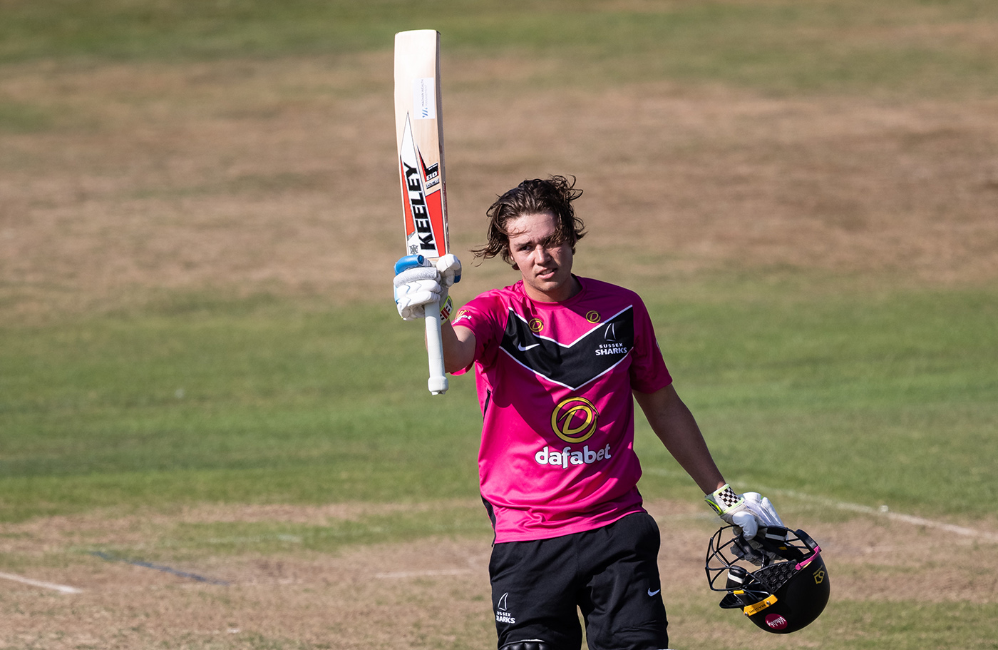Charlie Tear's maiden century steers Sussex to second win in three days