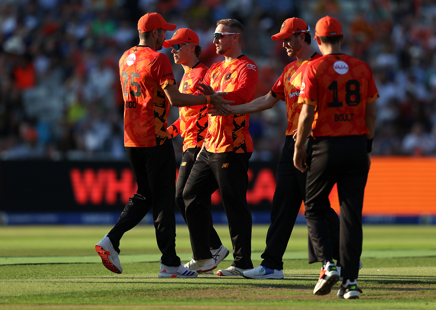 Livingstone leads from front to keep Birmingham Phoenix in hunt
