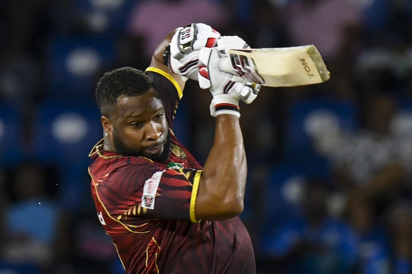 Pollard-powered Knight Riders get past Kings after David dismissal sparks debate